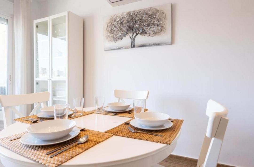 בנאלמדנה Benalbeach Apartamento Exclusivo מראה חיצוני תמונה